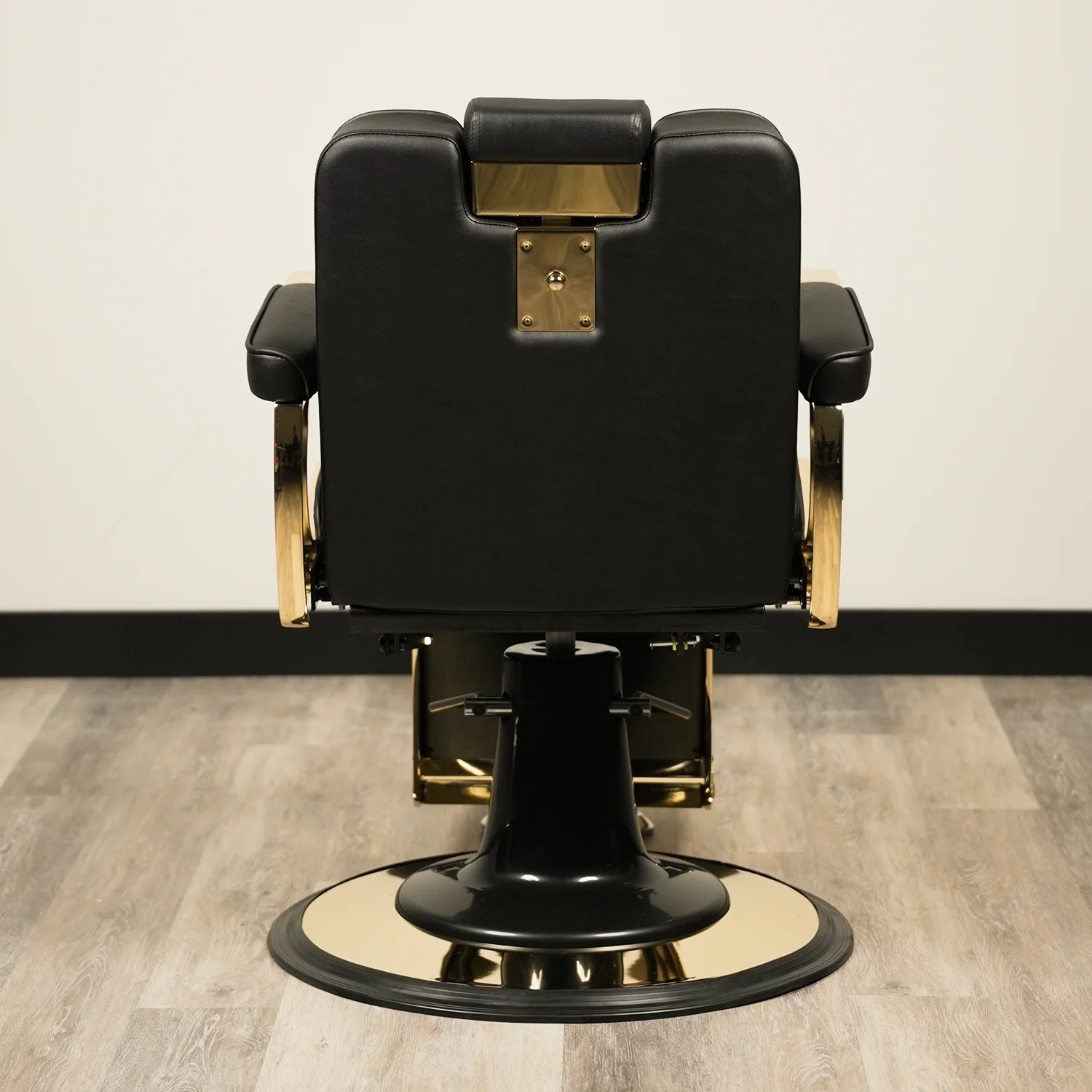 Amiri Barber Chair - Image 6