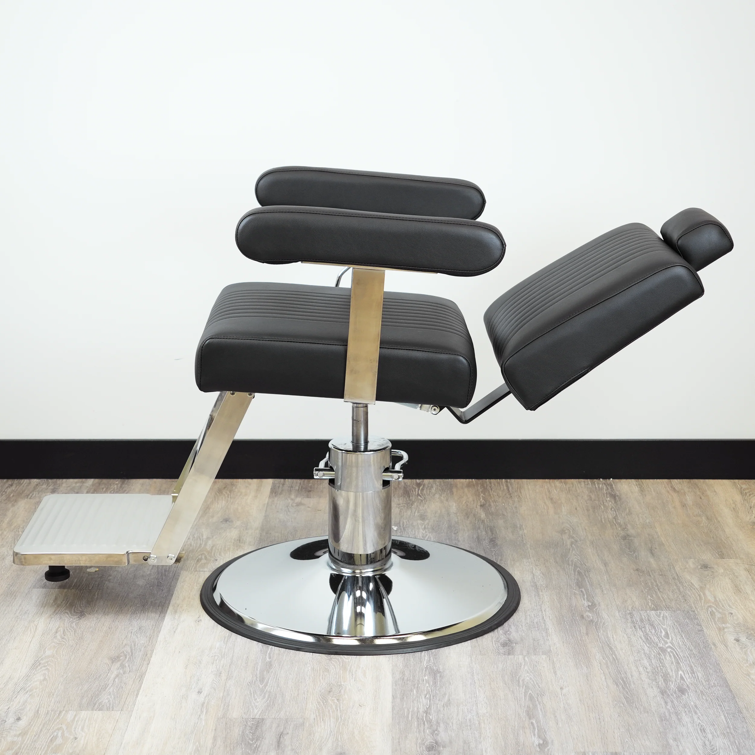 Ankara Apex Barber Chair - Image 5
