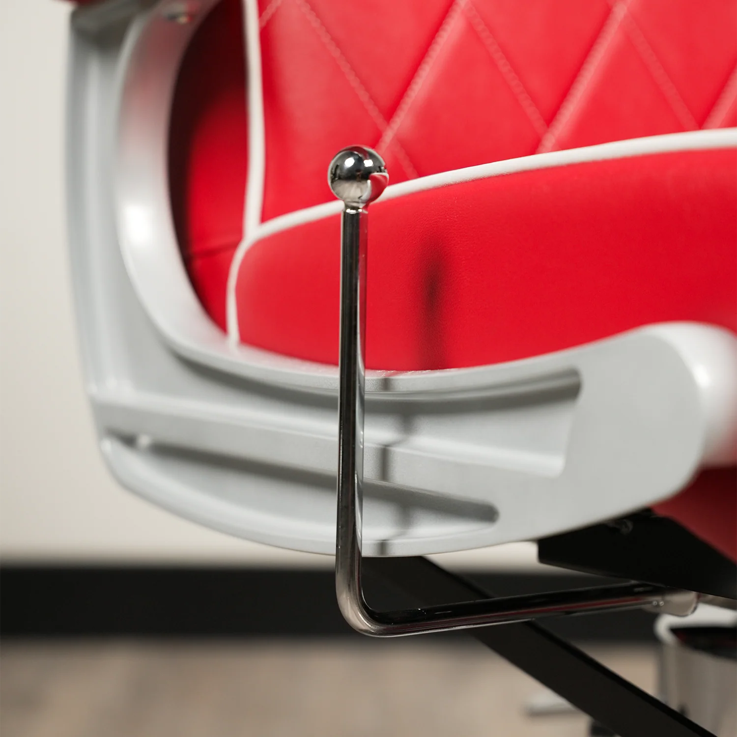 Belfast Barber Chair Red - Image 14