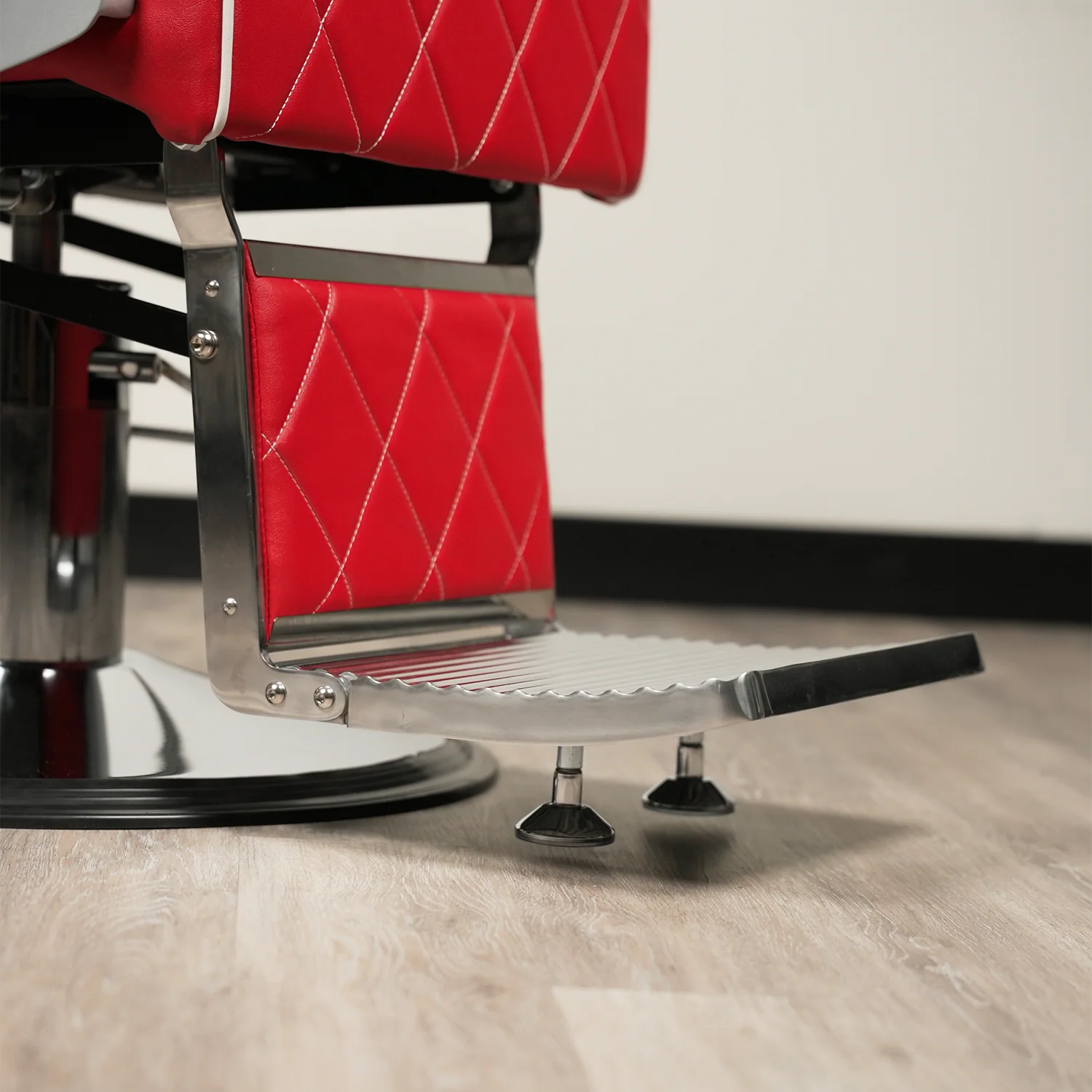 Belfast Barber Chair Red - Image 15