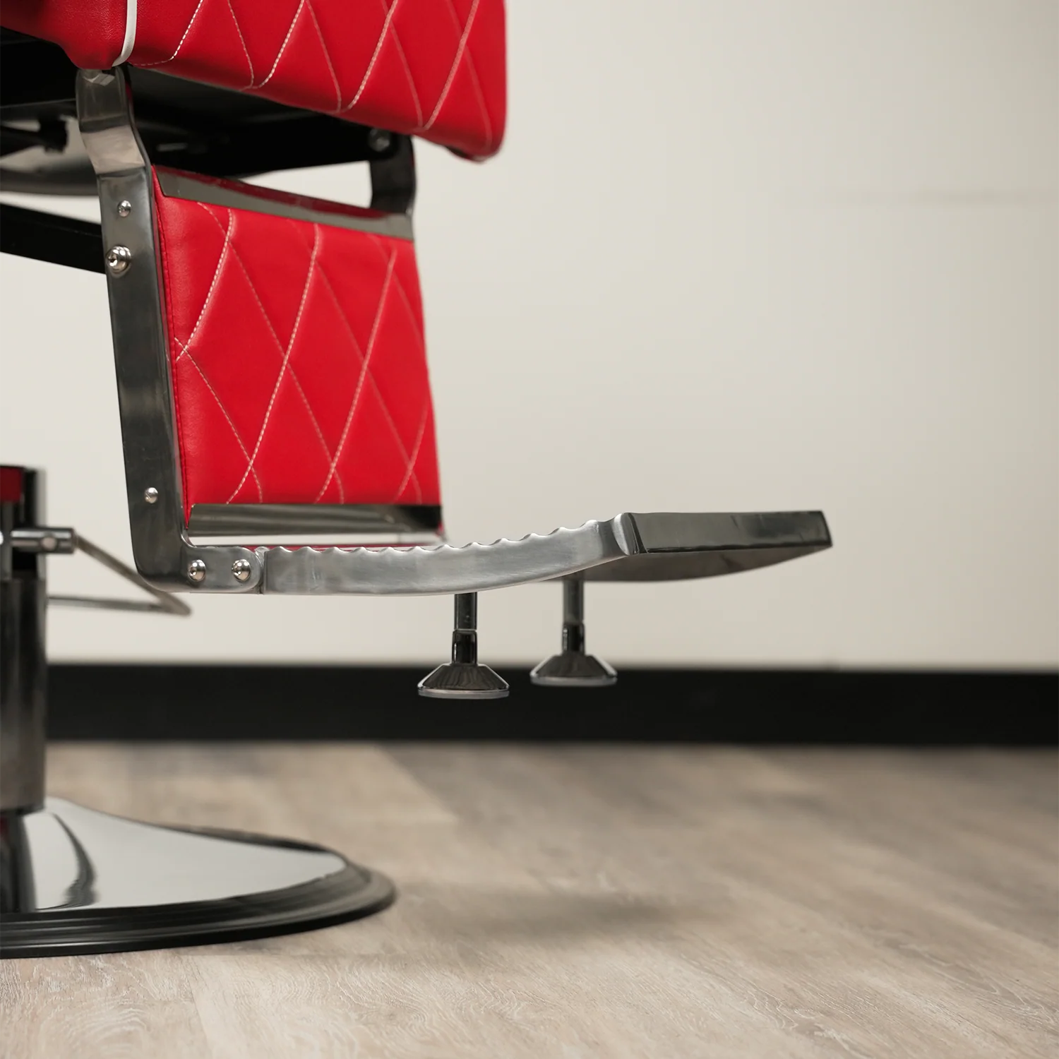 Belfast Barber Chair Red - Image 16