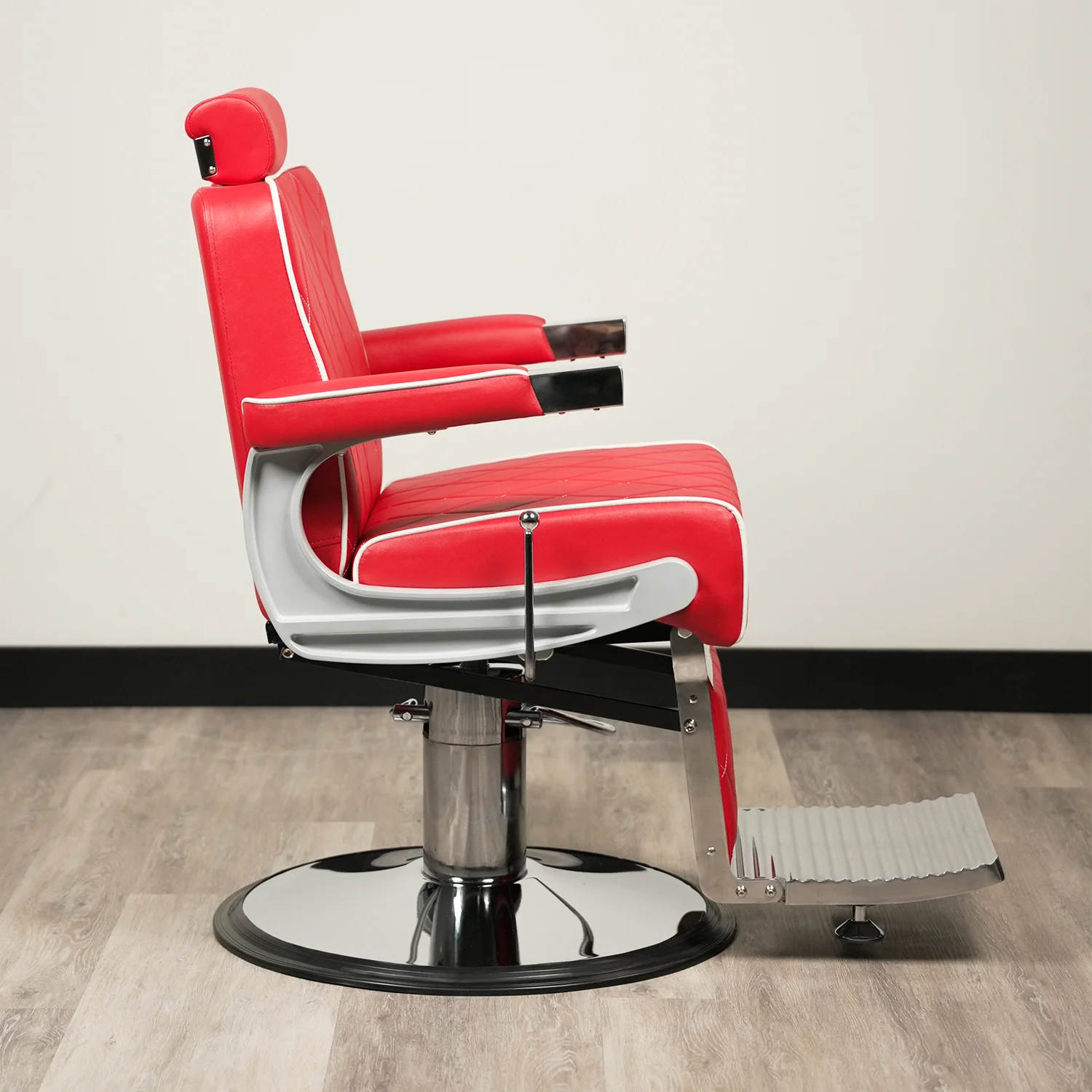 Belfast Barber Chair Red - Image 4