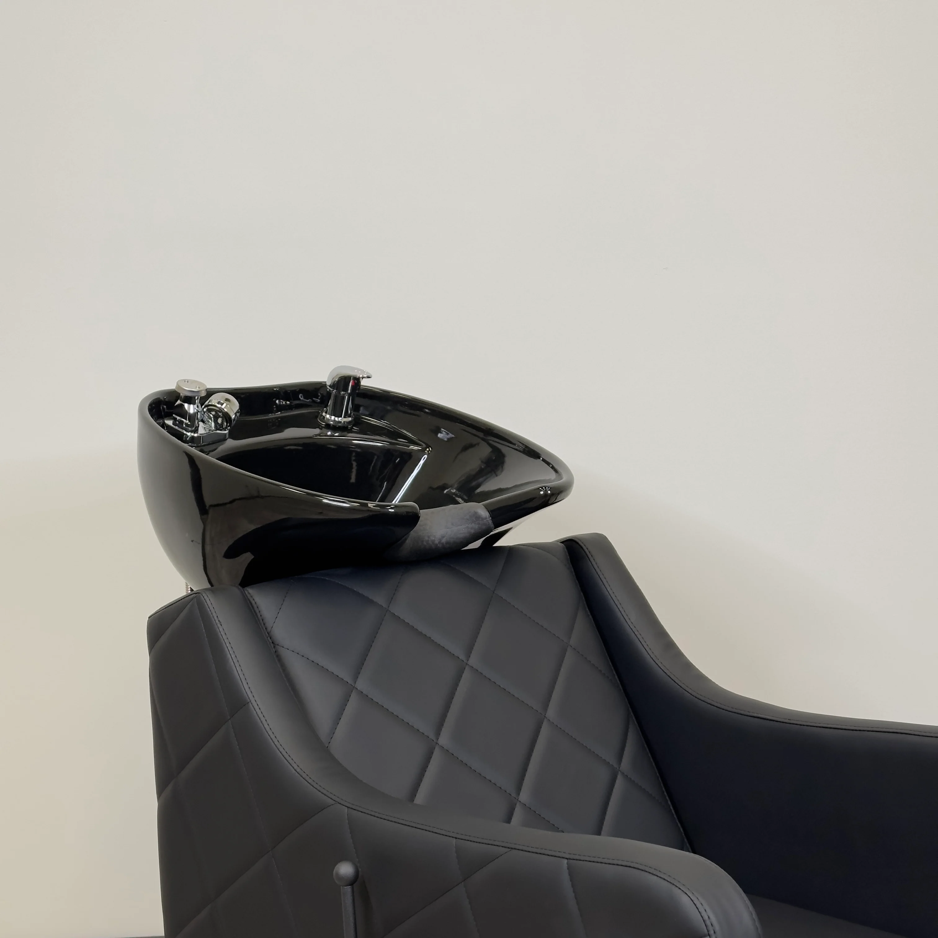 Brooklyn Shampoo Backwash Unit - Image 11