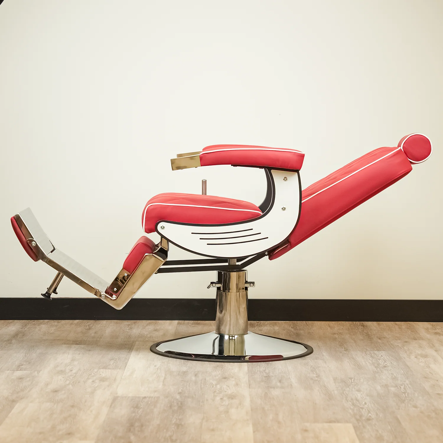 Bursa 2.0 Barber Chair - Red - Image 8