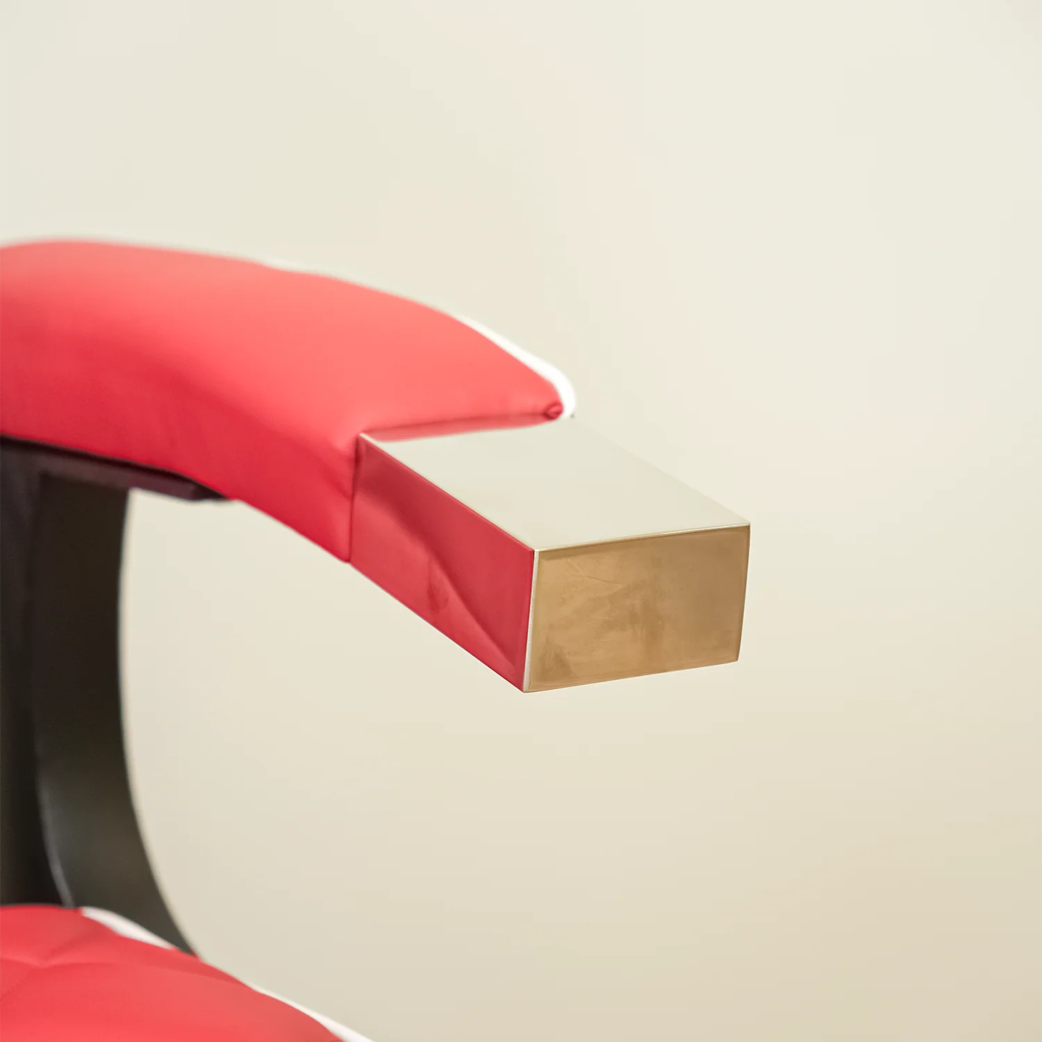 Bursa 2.0 Barber Chair - Red - Image 9