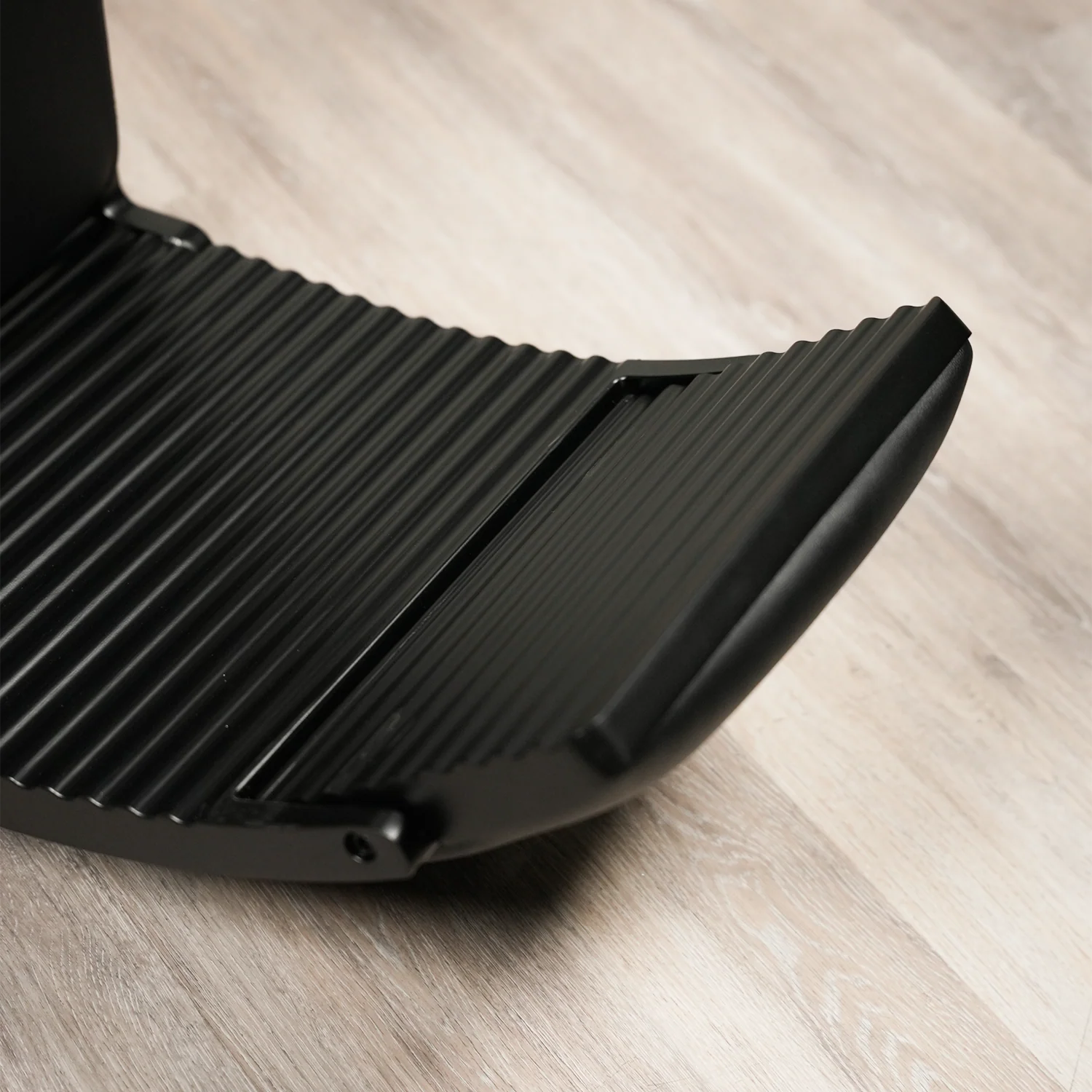 Jabal Barber Chair - Image 13