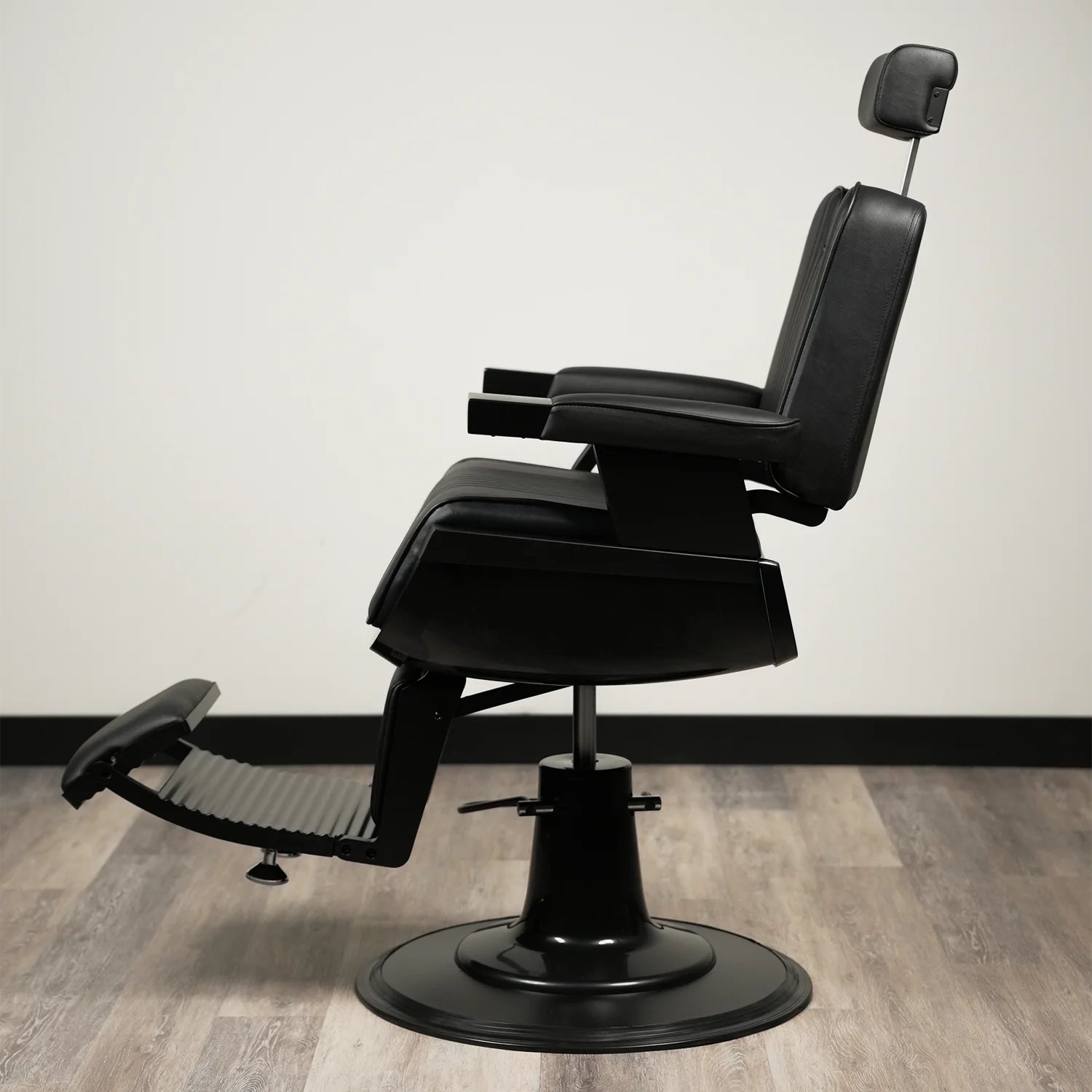 Jabal Barber Chair - Image 4