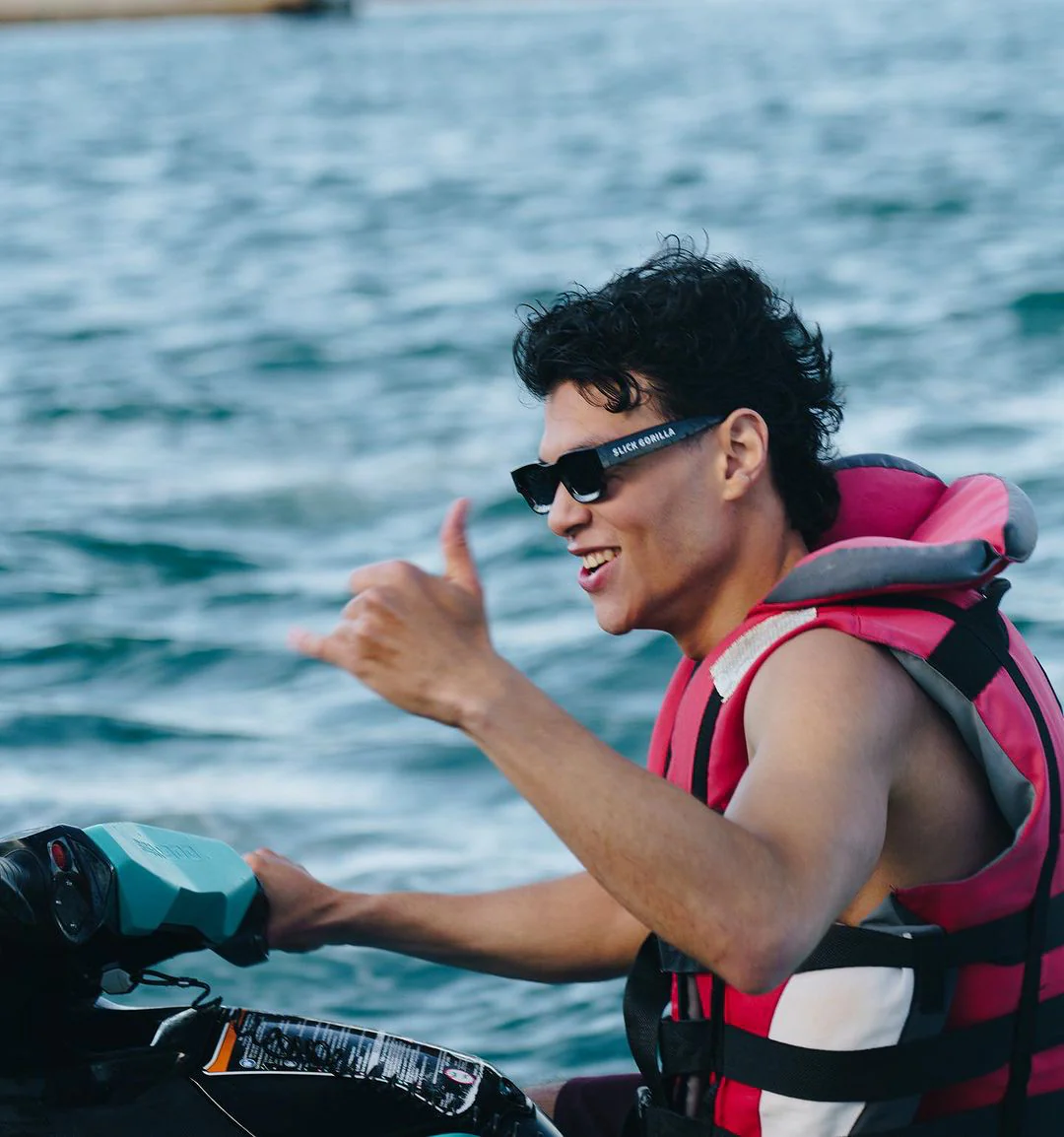 Slick Gorilla Sunglasses - Image 3