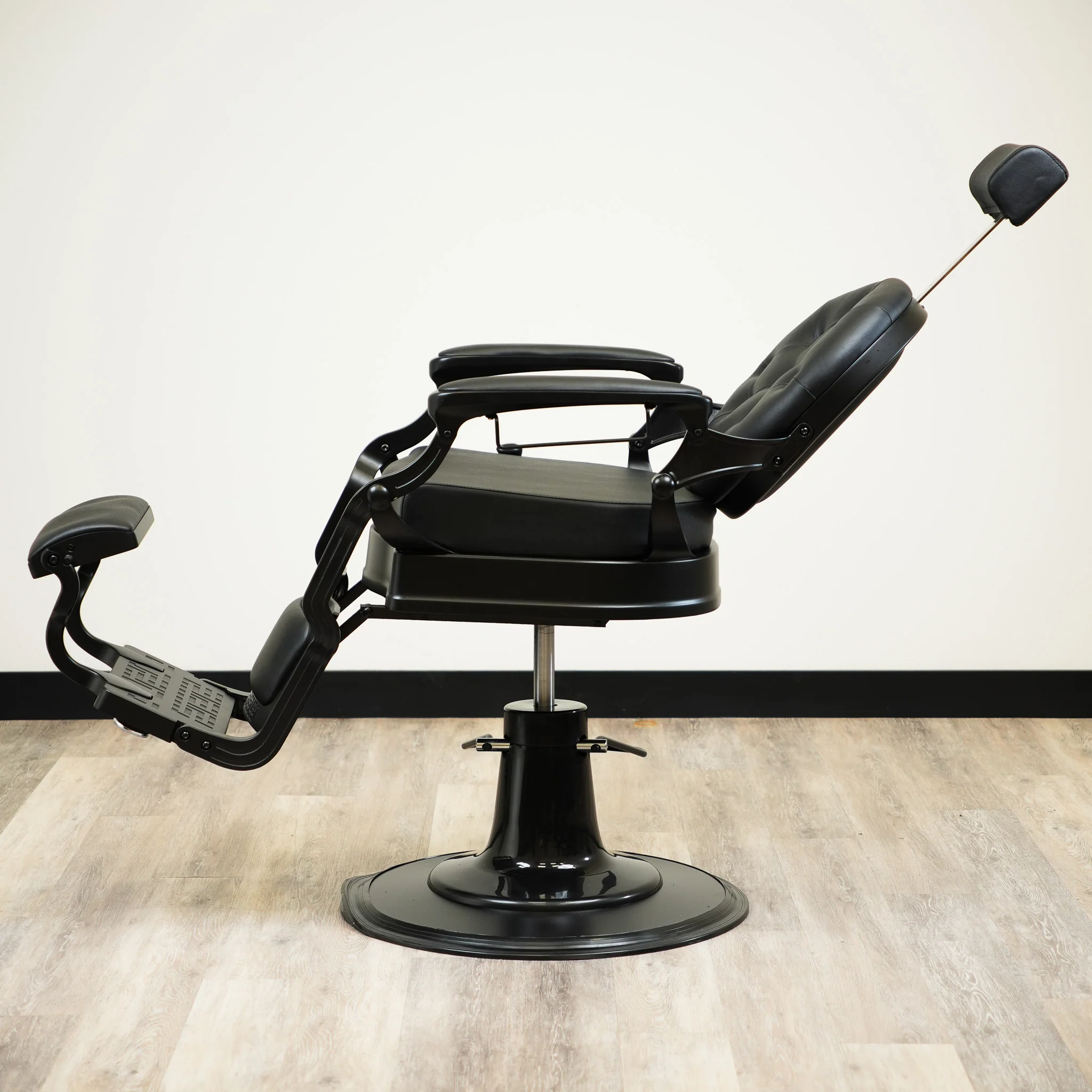Sultan Barber Chair - Black - Image 6