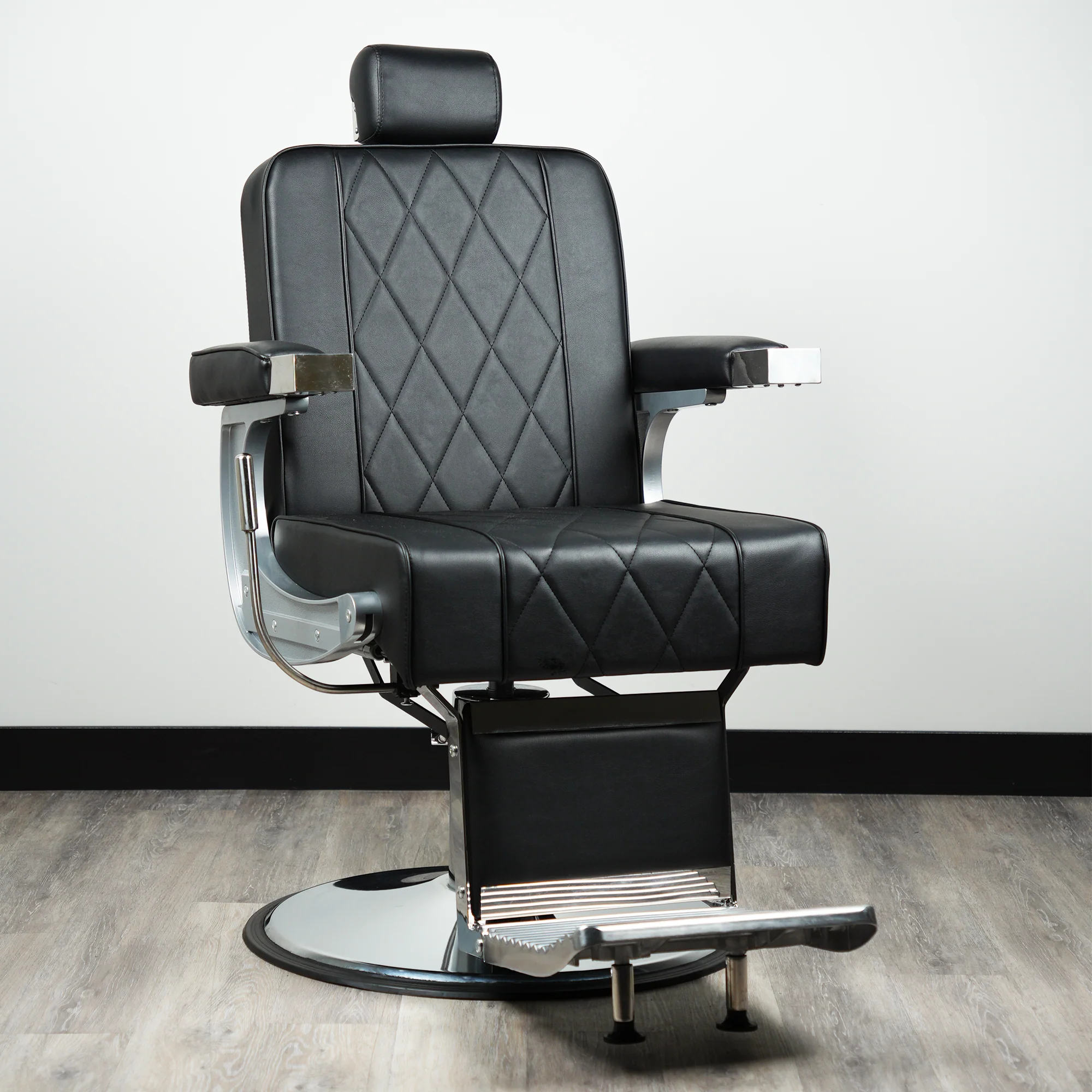 Tangier Titan Barber Chair