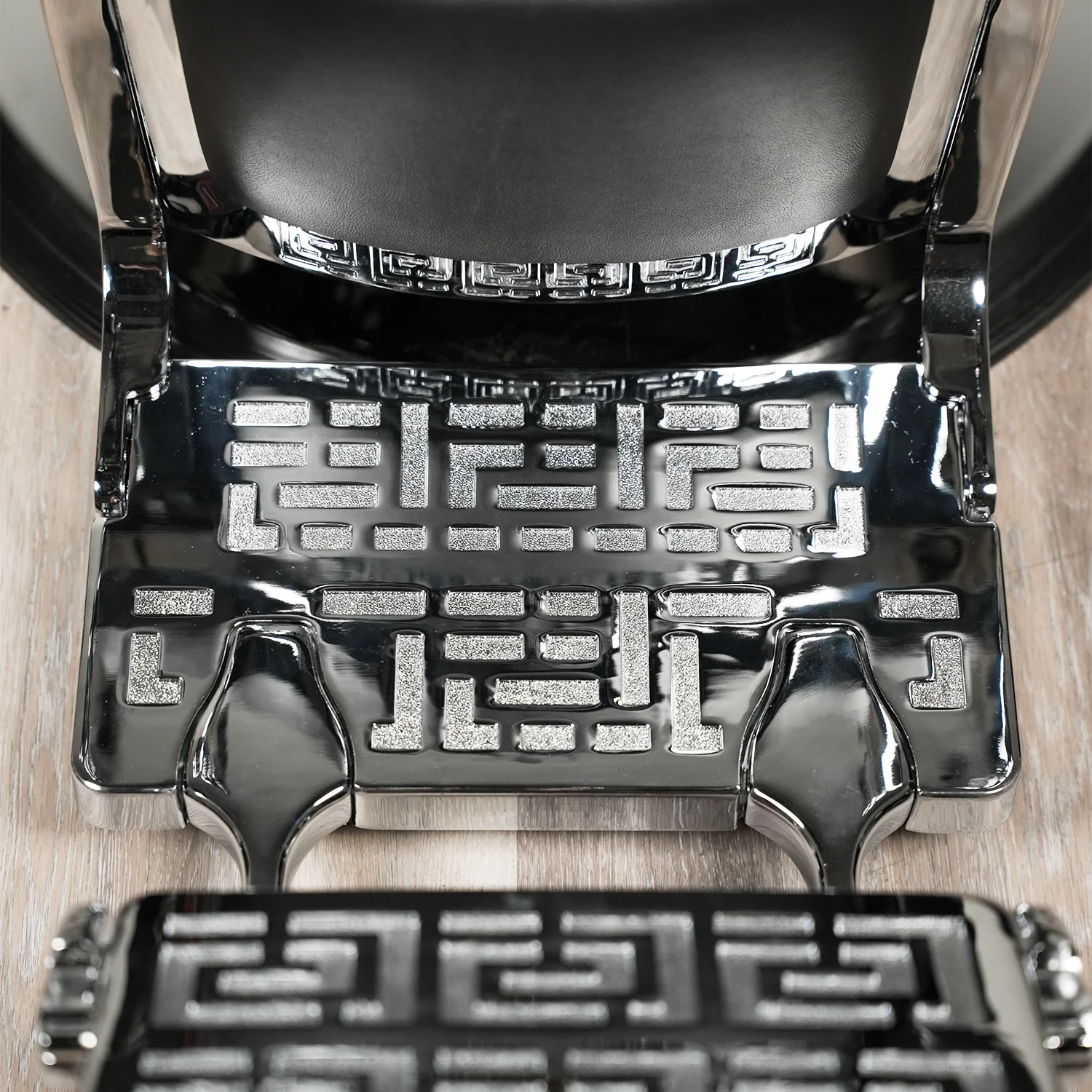 Zafir Barber Chair - Image 18